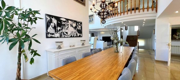 4 bedrooms House in Arteixo, Spain No. 57352 10