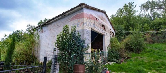 6-Zimmer Haus in Serra San Quirico, Italy, Nr. 6036 54