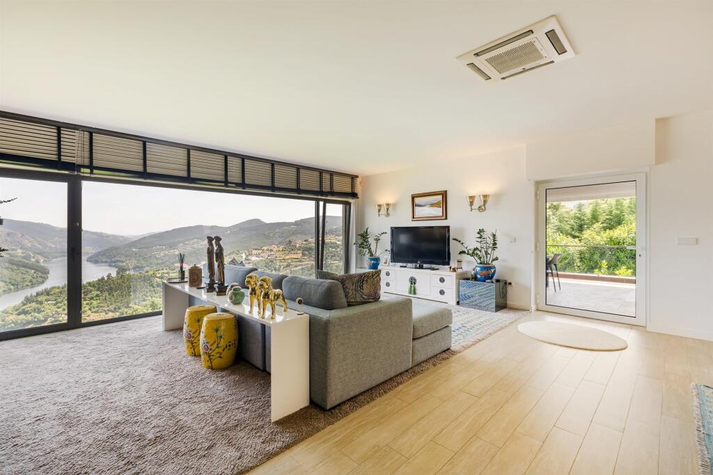 4 Schlafzimmer Villa in Fornos, Portugal, Nr. 320789