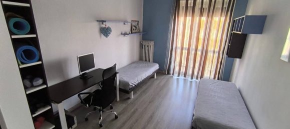 2 Schlafzimmer Wohnung in Turin, Italy, Nr. 60810 16