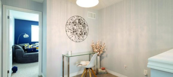 3 bedrooms House in Hamilton, Canada No. 759 11