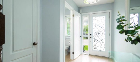 3 bedrooms House in Hamilton, Canada No. 759 4