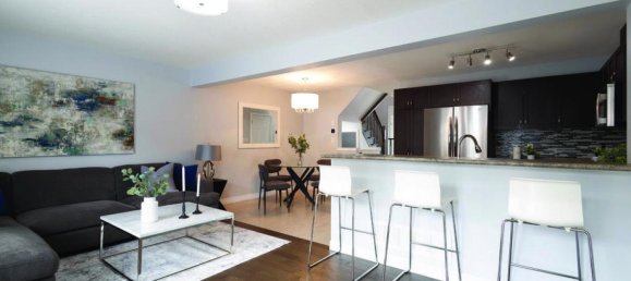 3 bedrooms House in Hamilton, Canada No. 759 10