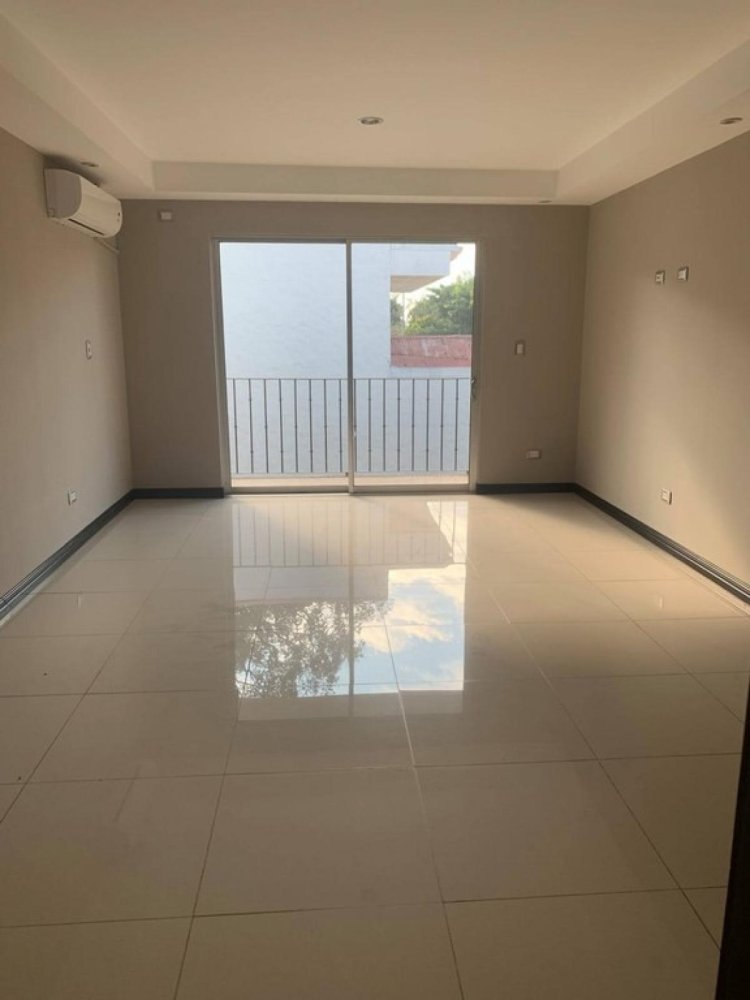 3 غرف نوم منزل في Santa Ana, Costa Rica رقم 1130