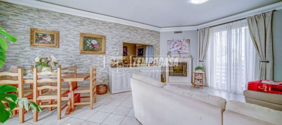 4 غرف نوم منزل في Fagnano Olona, Italy رقم 361260 4