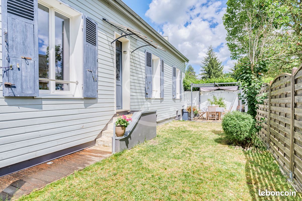 3 Schlafzimmer Haus in Maisons-Laffitte, France, Nr. 181404