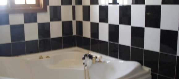 Вилла с 4 спальнями в Тала, Пафос, Кипр № 10531 16