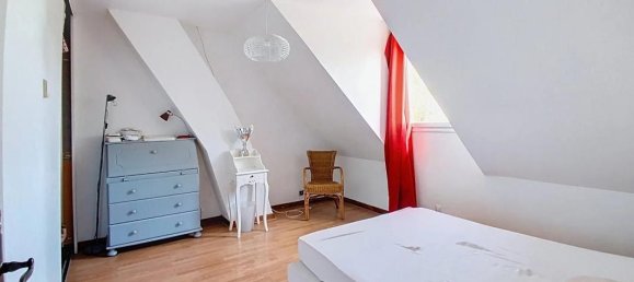 Casa de 5 dormitorios en Villecresnes, France No. 294975 7