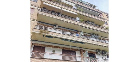 3غرفة شقة في Rome, Italy رقم 34601 16