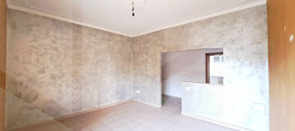 4 rooms Apartment in Pescara, Italy No. 17145 5