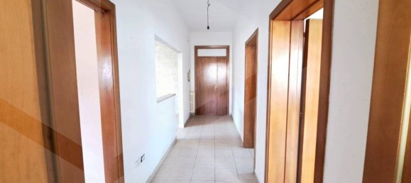 4 rooms Apartment in Pescara, Italy No. 17145 12