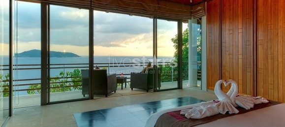 4 bedrooms Cafe / restaurant in Phuket, Thailand No. 7588 8