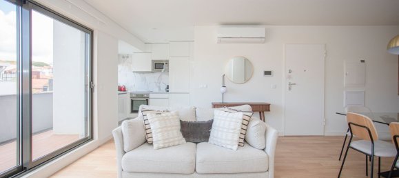 3 bedrooms Apartment in Porto, Portugal No. 97139 3