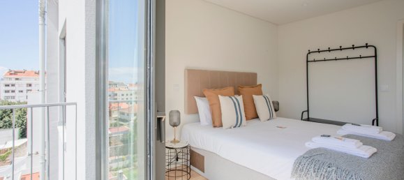 3 bedrooms Apartment in Porto, Portugal No. 97139 17