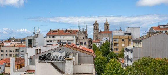 3 bedrooms Apartment in Porto, Portugal No. 97139 30