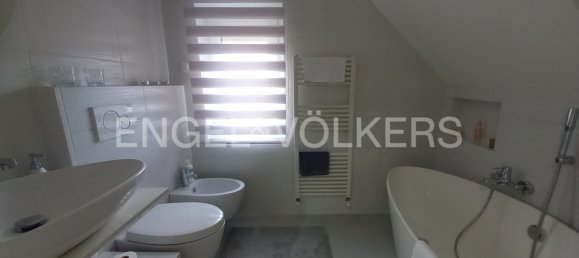 5 bedrooms Warehouse in Terre d'Adige, Italy No. 132087 7