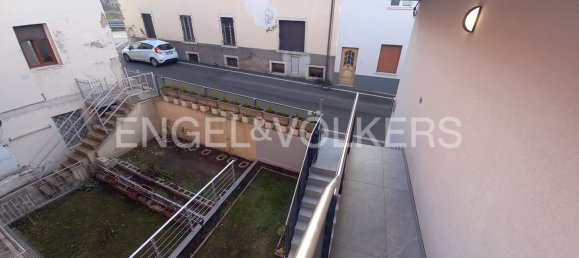 5 bedrooms Warehouse in Terre d'Adige, Italy No. 132087 16