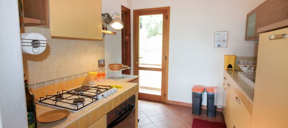 3 rooms Apartment in Torpè, Italy No. 266524 16