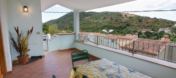 3 rooms Apartment in Torpè, Italy No. 266524 5