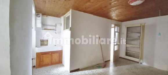 2 bedrooms House in Arola, Italy No. 158527 4