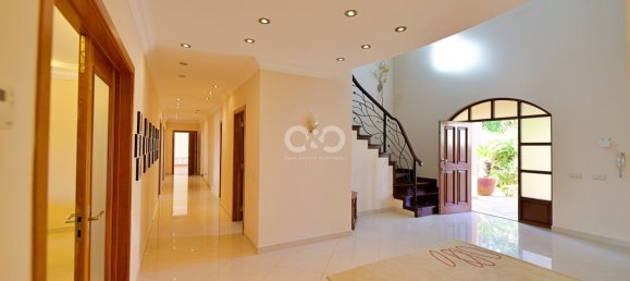 5 bedrooms Villa in Lagos, Portugal No. 133249 2