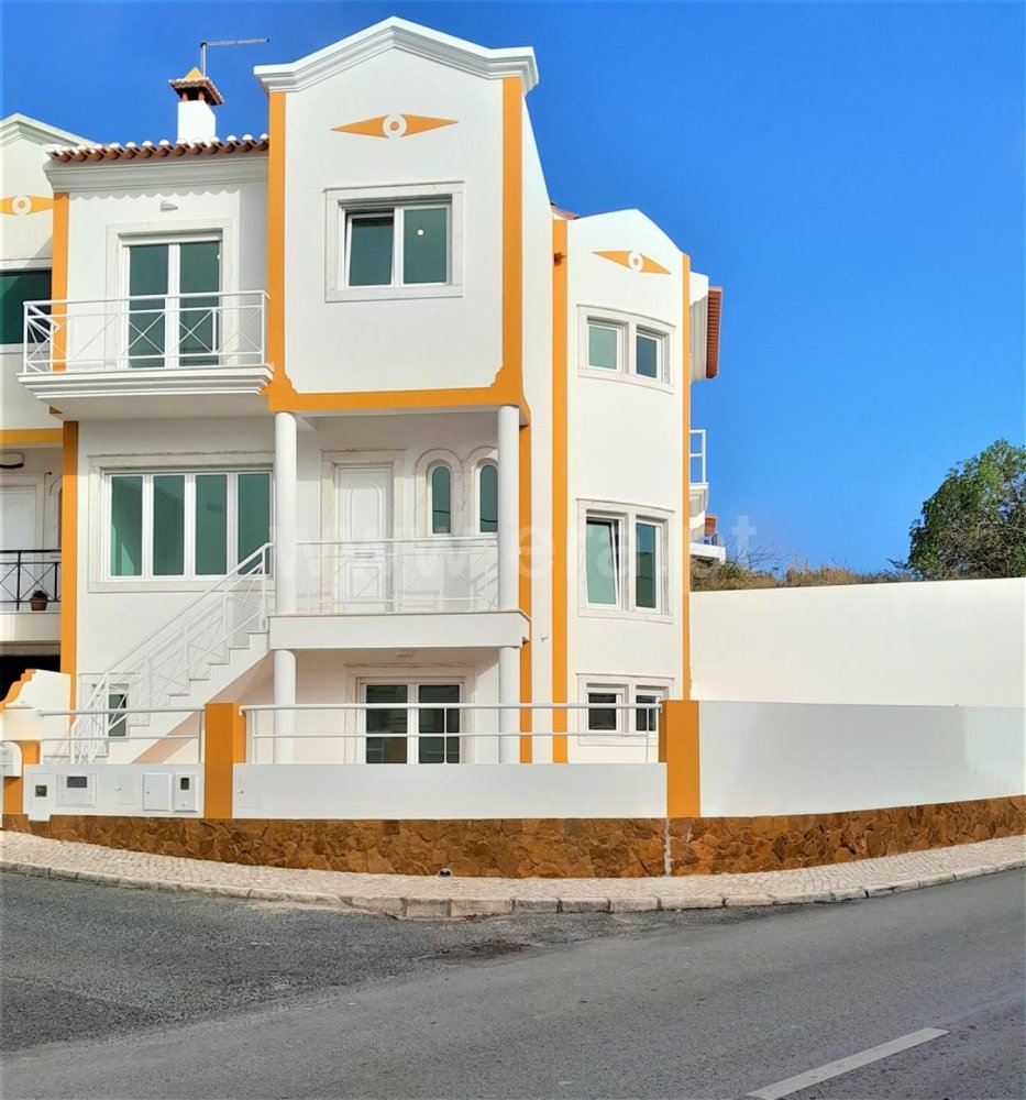 3 Schlafzimmer Haus in Ericeira, Portugal, Nr. 151425