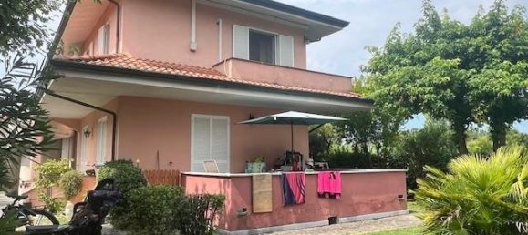 4 غرف نوم منزل في Massa, Italy رقم 264794 5