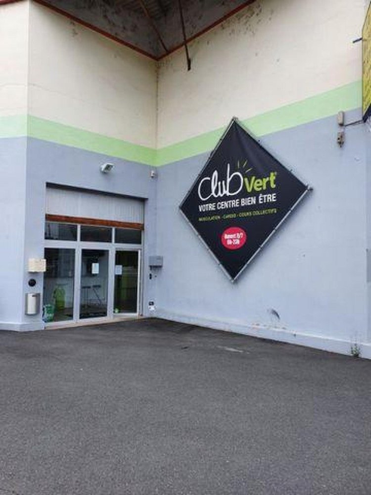 Офис 1000м² в Кюссе, Франция № 17412