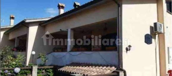 4 Schlafzimmer Haus in Bracciano, Italy, Nr. 281076 11