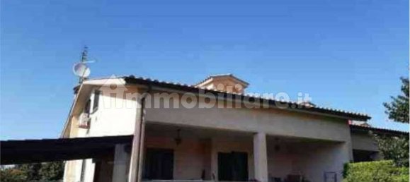 4 Schlafzimmer Haus in Bracciano, Italy, Nr. 281076 10