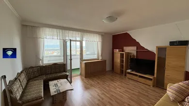 Apartamento de 3 habitaciónes en Wiener Neustadt, Austria No. 196089