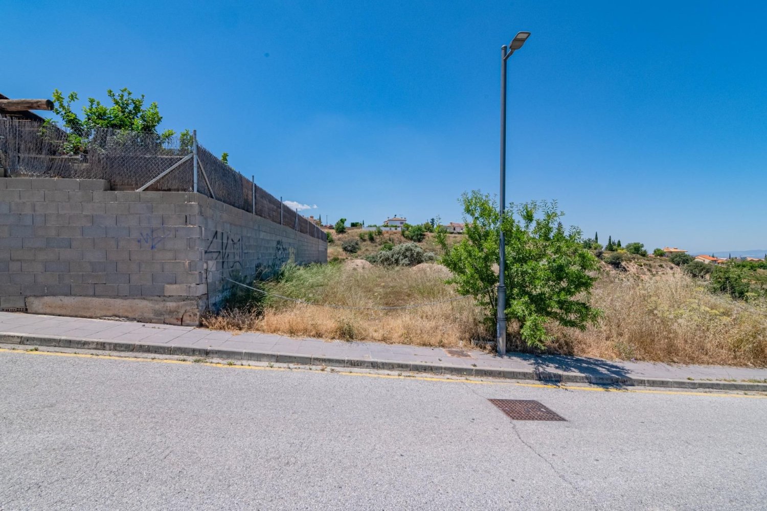  قطعة أرض في La Zubia, Spain 502متر مربع رقم 168913