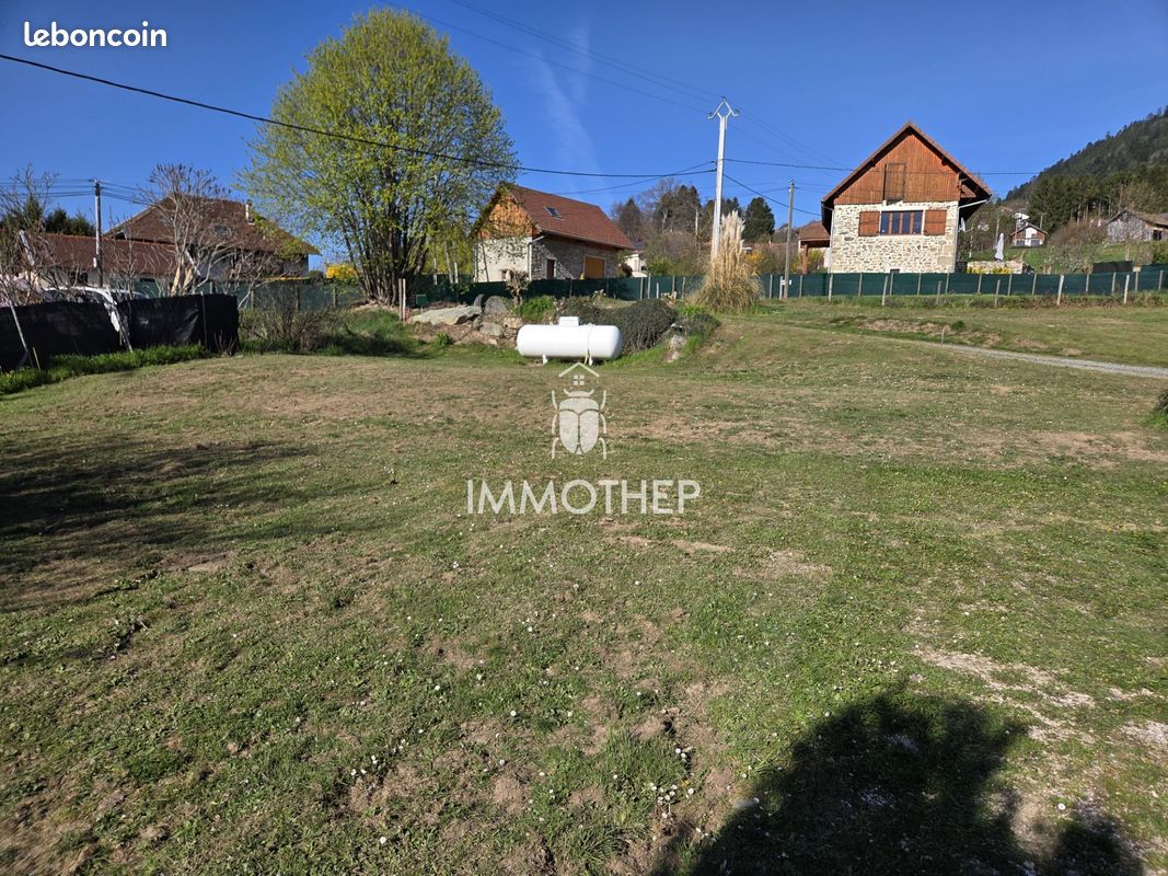 583m² Land in Saint-Martin-d'Uriage, France No. 195627