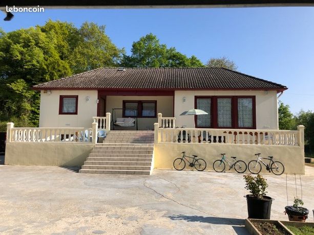 Casa de 4 dormitorios en Glisy, France No. 305387