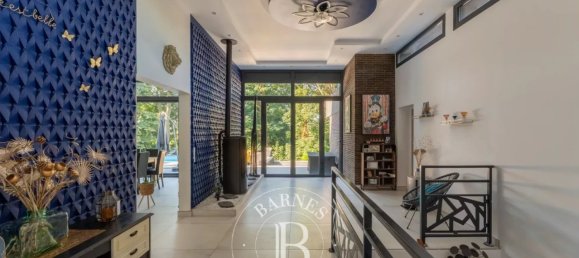 4 bedrooms House in Le Havre, France No. 352097 4