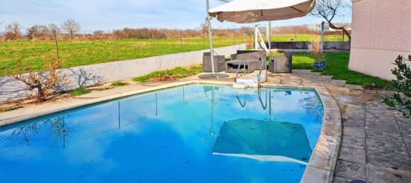 3 bedrooms House in Montrond-les-Bains, France No. 275344 12