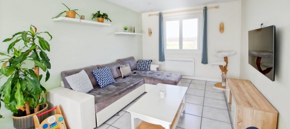 3 bedrooms House in Montrond-les-Bains, France No. 275344 3