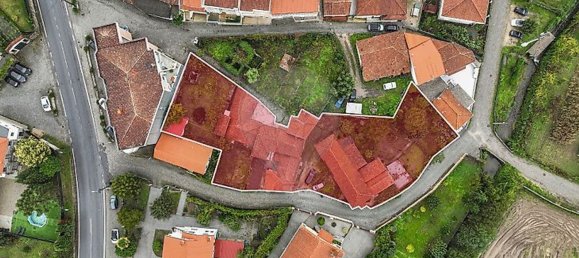 Дом с 7 спальнями в Гимарайнш, Португалия № 177319 47