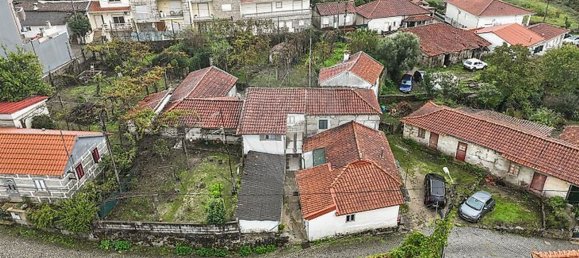 Дом с 7 спальнями в Гимарайнш, Португалия № 177319 39