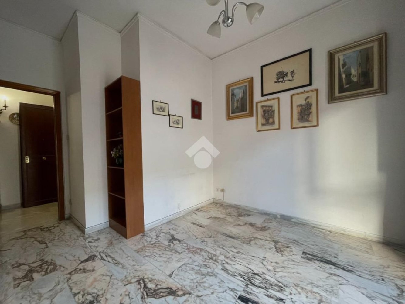 Apartamento de 5 habitaciónes en Lecce, Italy No. 275353