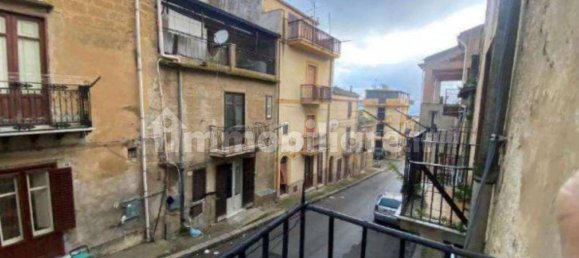 3 bedrooms Apartment in Montemaggiore Belsito, Italy No. 291404 10