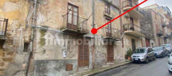 3 bedrooms Apartment in Montemaggiore Belsito, Italy No. 291404 2