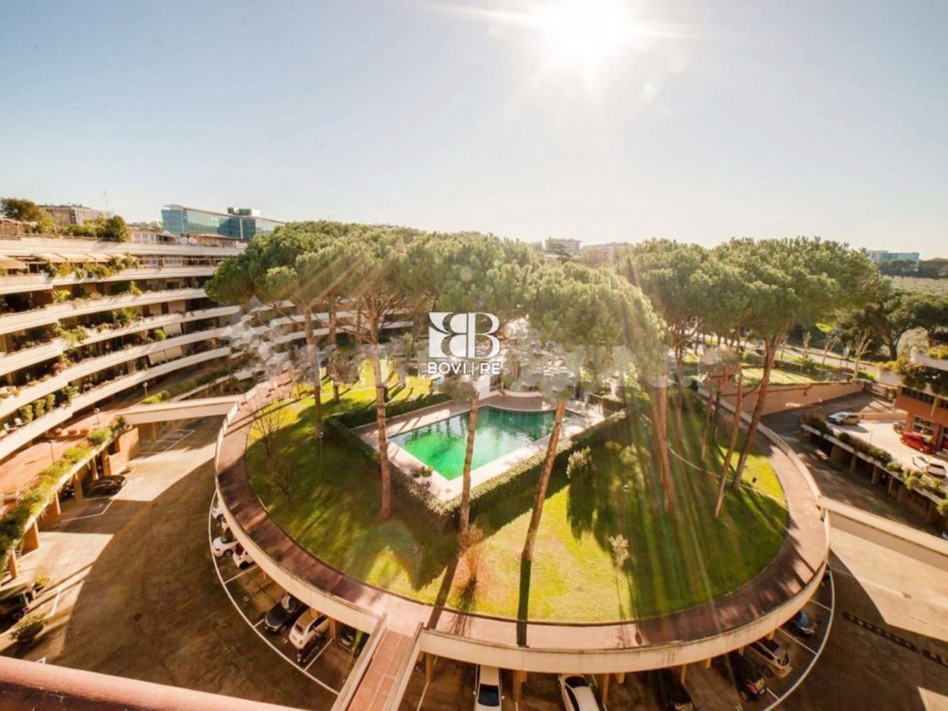 6 bedrooms Apartment in Rome, Italy No. 396581