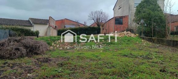 447m² Land in Tarn-et-Garonne, France No. 303769 2