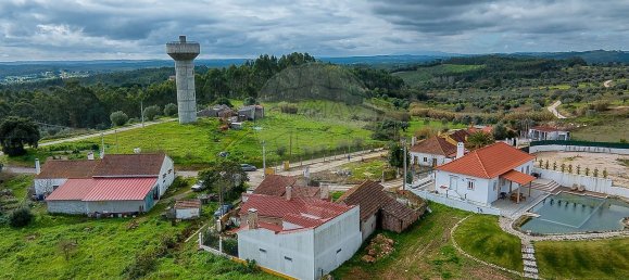 4 bedrooms House in Alcanede, Portugal No. 16434 42