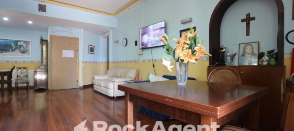 8 bedrooms Apartment in Naples, Italy No. 285859 5
