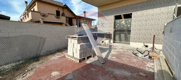 2 Schlafzimmer Wohnung in Pomezia, Italy, Nr. 52533 2