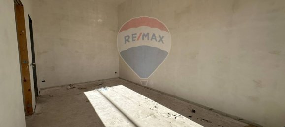 2 Schlafzimmer Wohnung in Pomezia, Italy, Nr. 52533 44