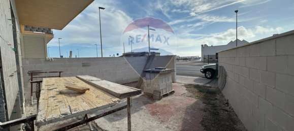 2 Schlafzimmer Wohnung in Pomezia, Italy, Nr. 52533 6