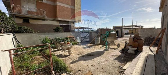 2 Schlafzimmer Wohnung in Pomezia, Italy, Nr. 52533 24